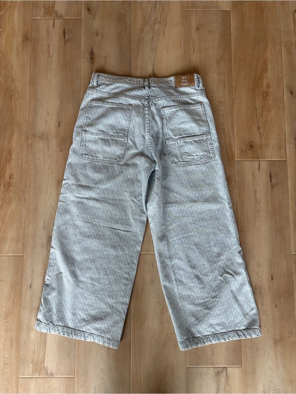 We The Free Women's Relaxed Wide-Leg Stripe Jeans - Light Blue - Picture 4 of 7